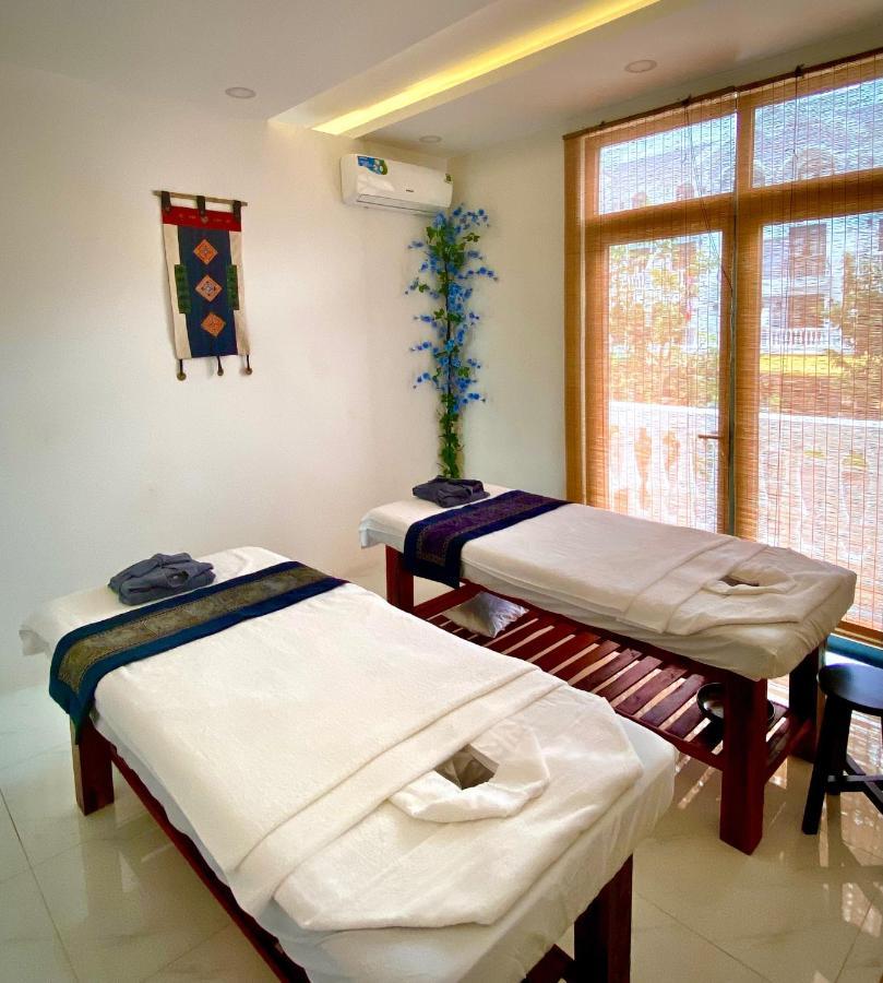 Herbs Spa & Hotel Grand World Phu Quoc Exterior photo